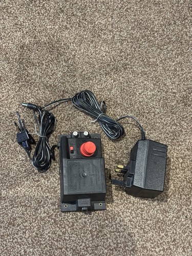 Hornby speed controller - controller, and
